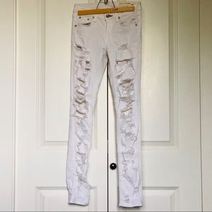 Rag and bone distressed white jeans size 25